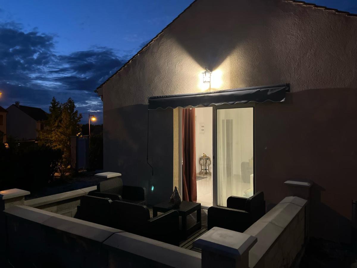 Maison Entre Disneyland Et Paris モー エクステリア 写真
